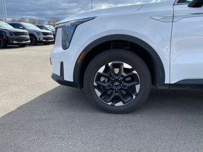 2024 Kia Sorento S AWD / HEATED SEATS