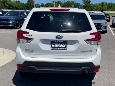 2021 Subaru Forester Base