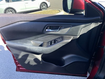 2025 Nissan Rogue SV AWD / ONE OWNER / POWER DRIVERS SEAT