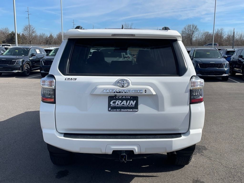 2023 Toyota 4Runner SR5 4X4 / ONE OWNER