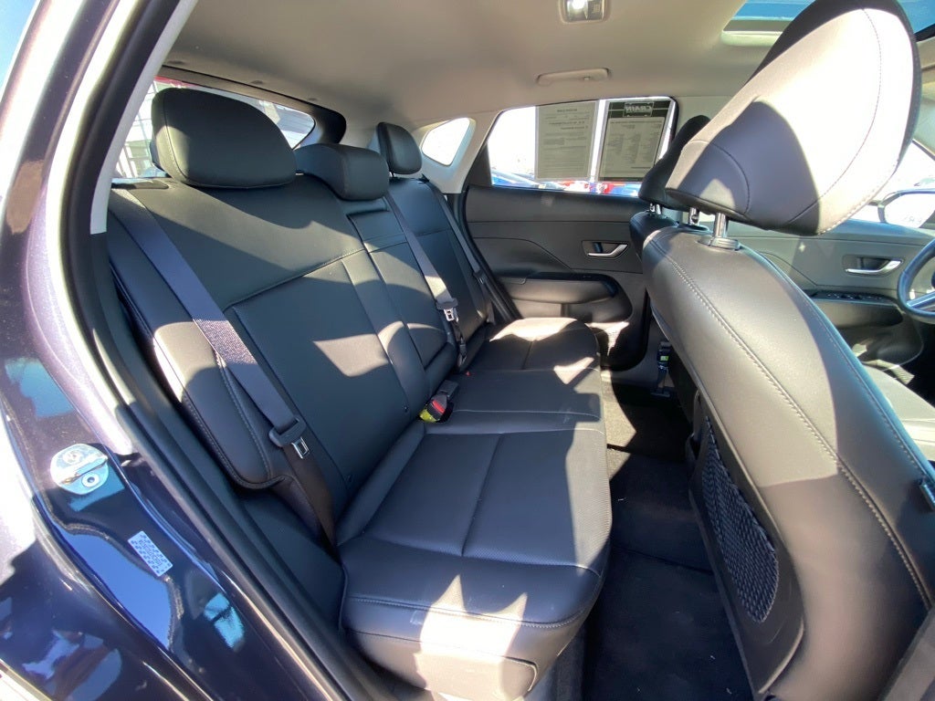 2025 Hyundai Kona Limited MOONROOF / HEATED SEATS / NAV