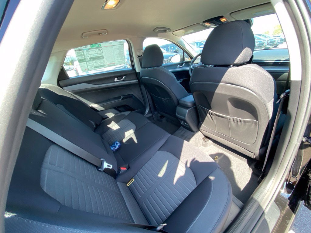 2026 Kia K5 LXS