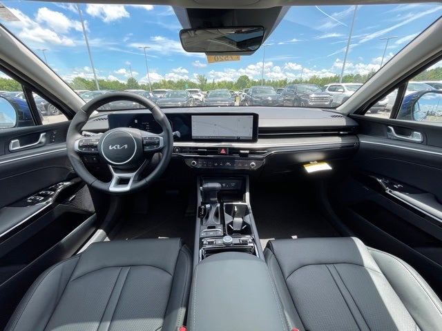 2025 Kia K5 EX