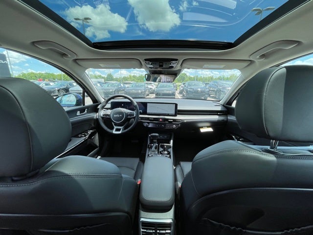 2025 Kia K5 EX