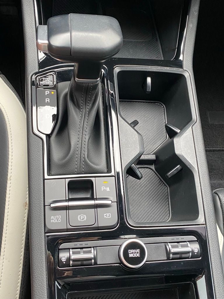 2025 Kia K5 GT-Line HEATED SEATS / ONE OWNER