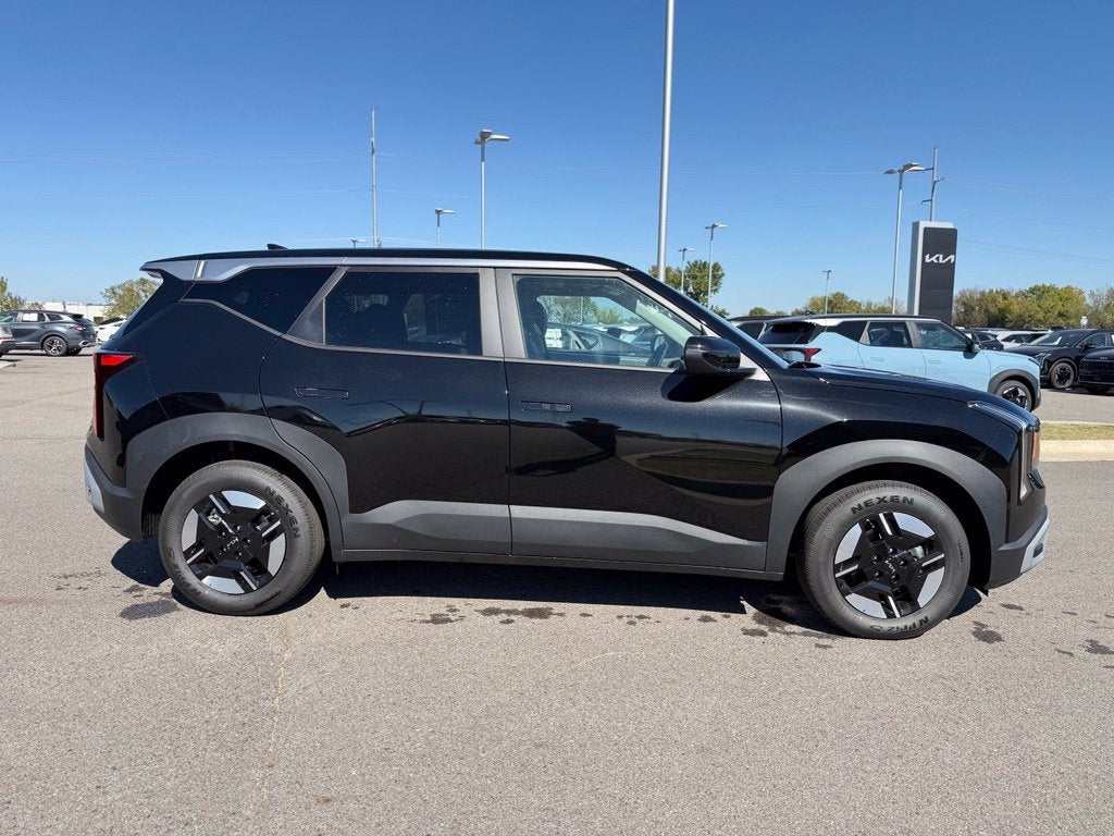 2027 Kia Seltos LX