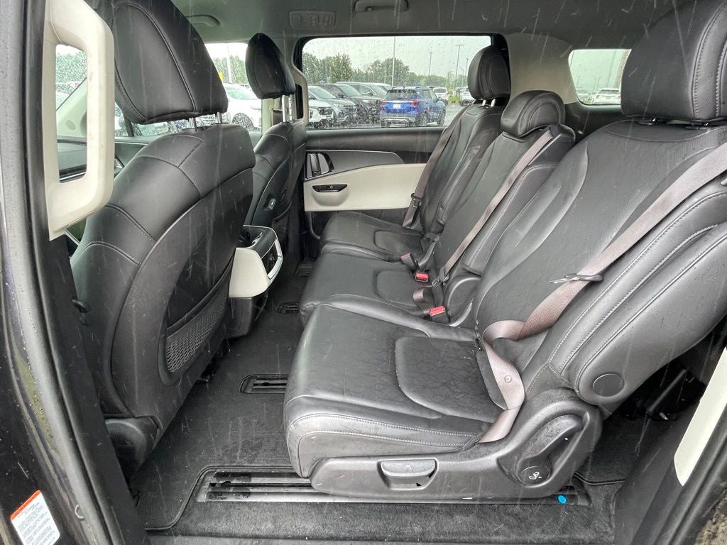 2024 Kia Carnival LX ONE OWNER / CLEAN CARFAX