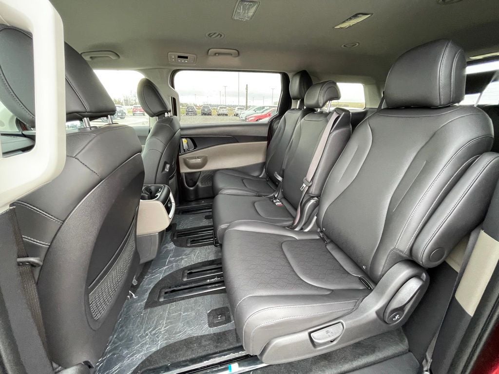 2026 Kia Carnival LXS