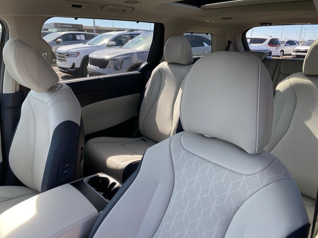 2026 Kia Carnival SX