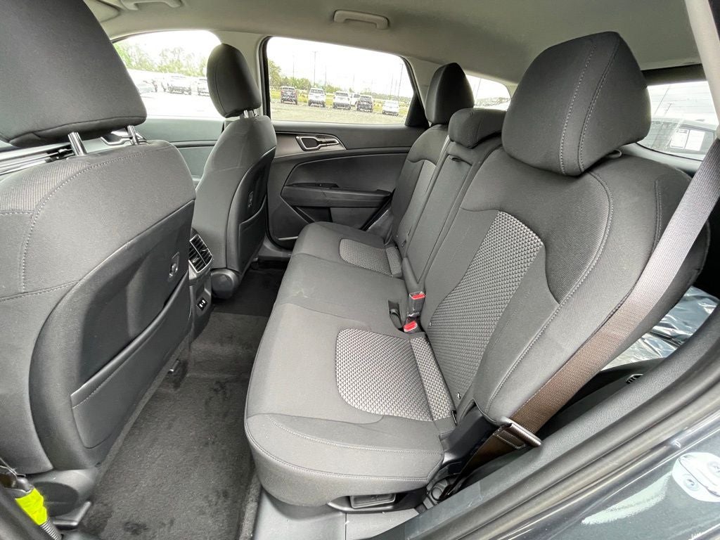 2026 Kia Sportage Hybrid S