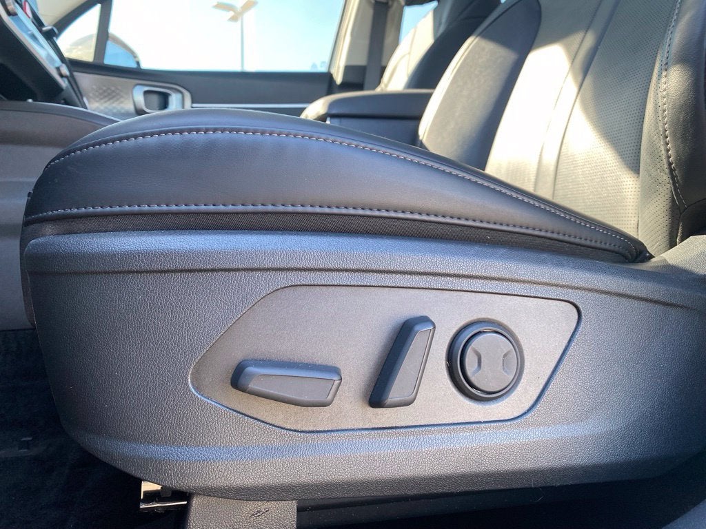 2025 Kia Sorento Hybrid EX MOONROOF / HEATED SEATS / LEATHER / 3RD ROW