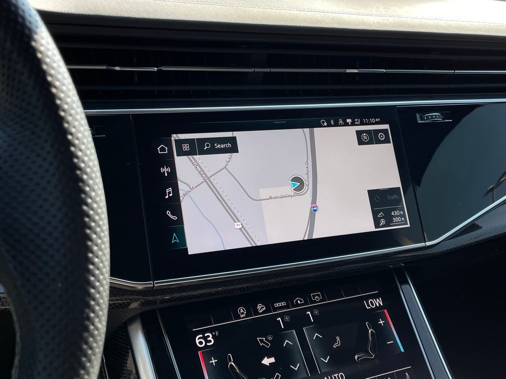 2022 Audi SQ7 MOONROOF / LEATHER / HEATED SEATS quattro