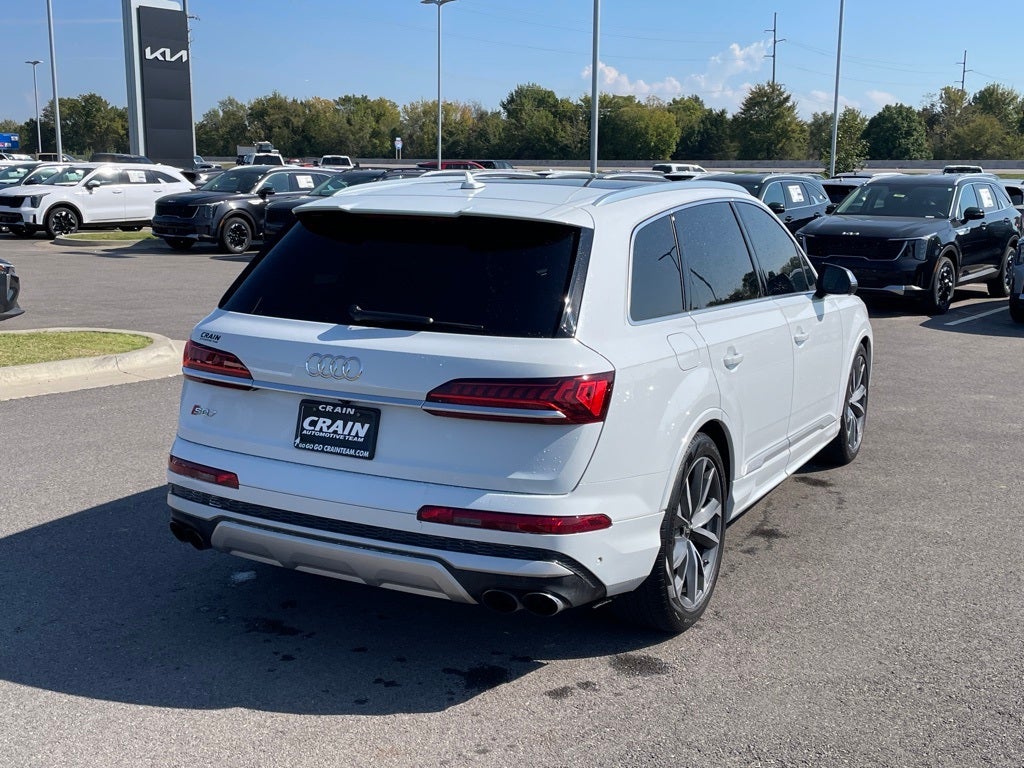 2022 Audi SQ7 MOONROOF / LEATHER / HEATED SEATS quattro