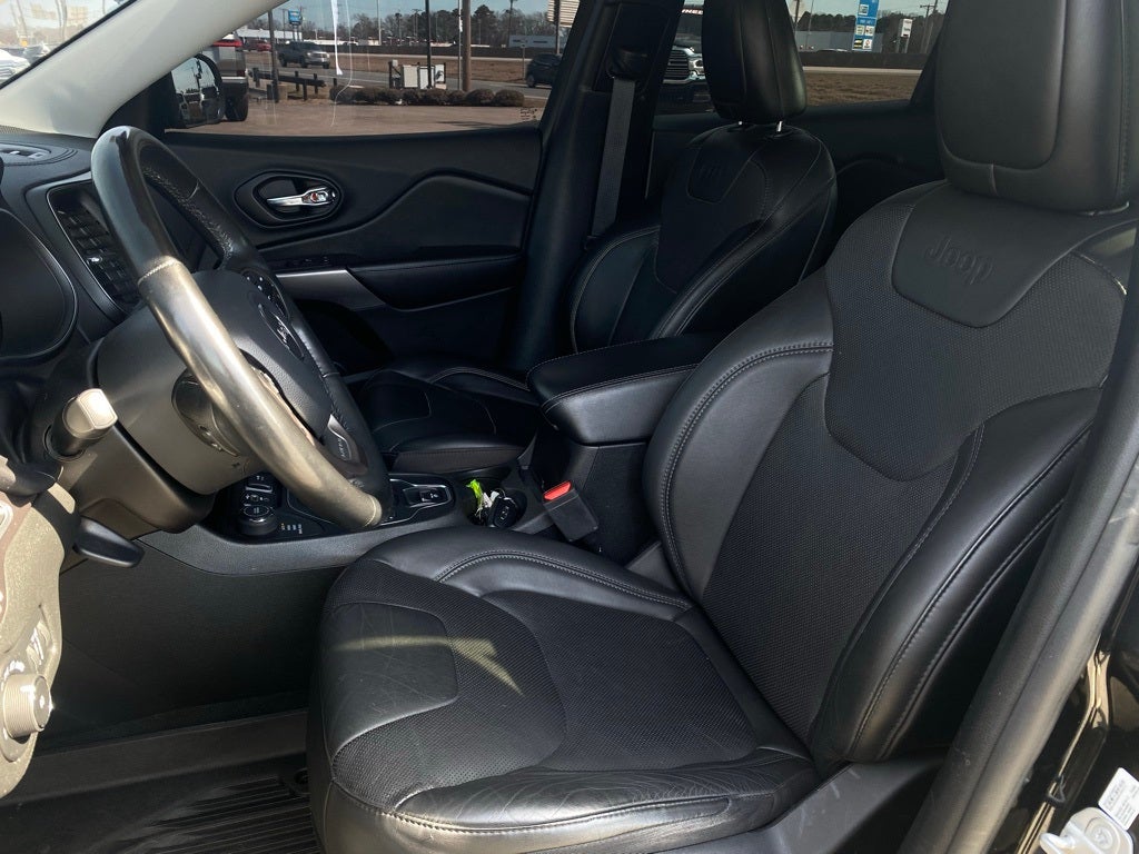 2021 Jeep Cherokee Latitude Lux