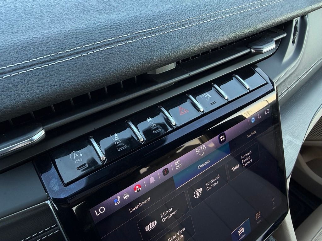 2025 Jeep Grand Cherokee Limited *Luxury Tech Group II