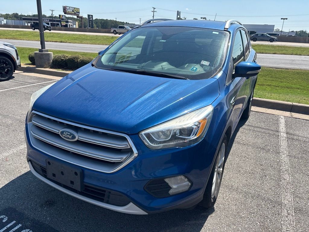 2017 Ford Escape Titanium * Low Miles/ Clean Carfax