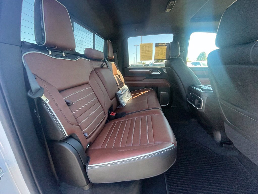 2025 GMC Sierra 2500HD Denali Ultimate