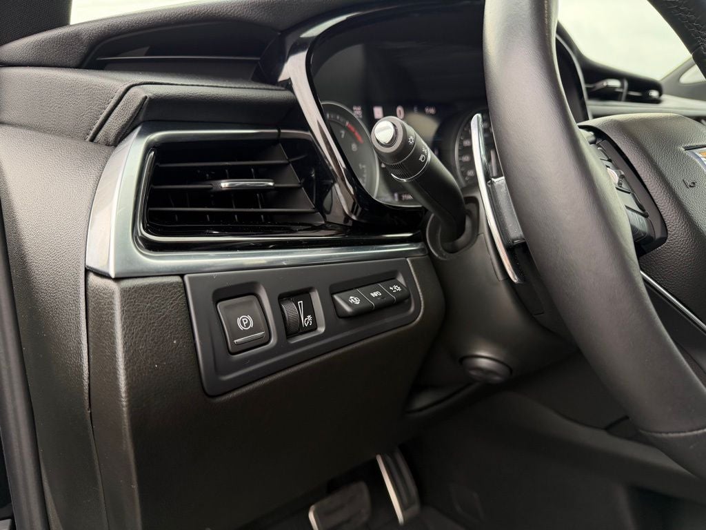 2025 Cadillac XT6 Sport