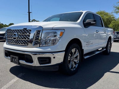 2018 Nissan Titan SV