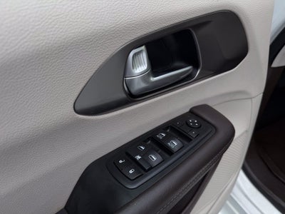 2017 Chrysler Pacifica Touring L *Handicap Accessible