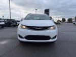 2017 Chrysler Pacifica Touring L *Handicap Accessible
