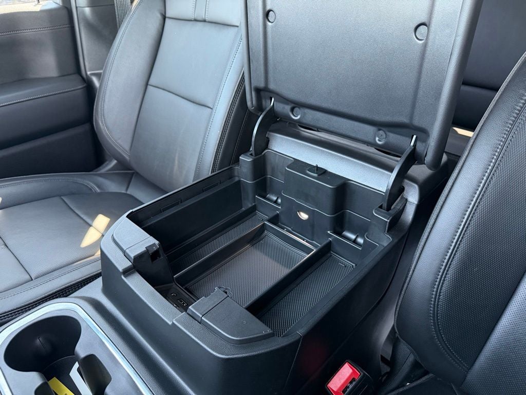 2023 Chevrolet Silverado 3500HD High Country