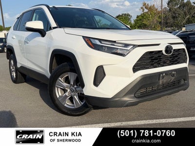 2022 Toyota RAV4 XLE