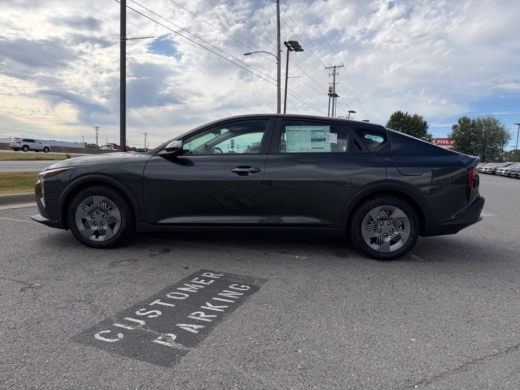 2027 Kia K4 LX