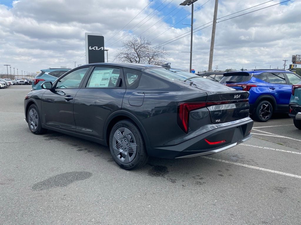 2026 Kia K4 LX