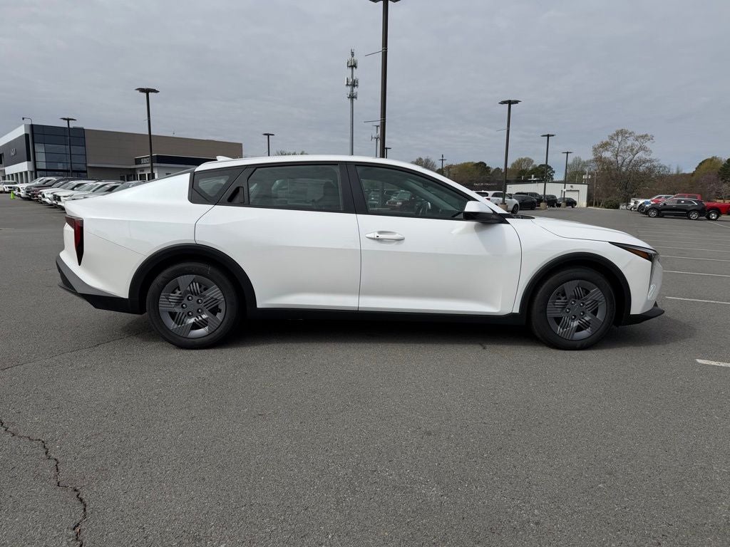 2026 Kia K4 LX