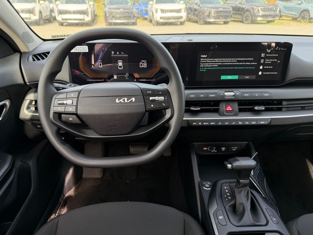 2026 Kia K4 LXS