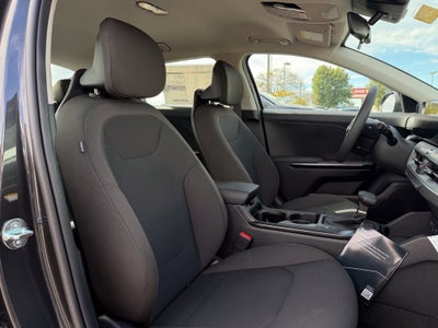 2027 Kia K4 LX