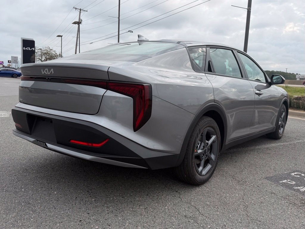 2027 Kia K4 LXS