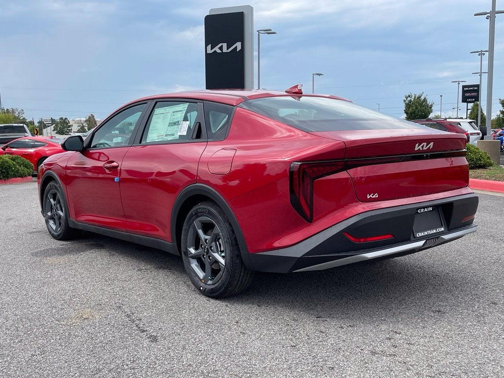 2026 Kia K4 LXS
