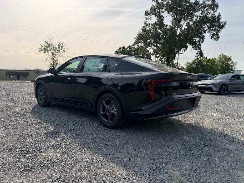 2026 Kia K4 LXS
