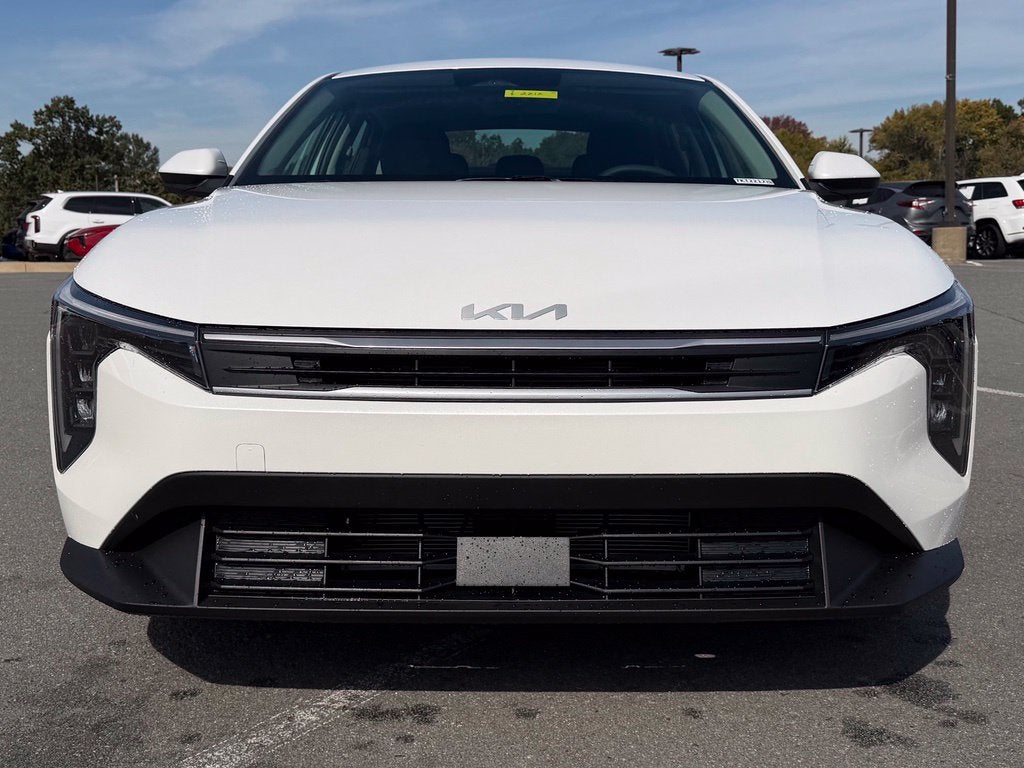 2027 Kia K4 LX