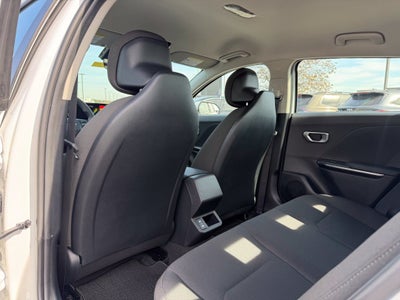 2027 Kia K4 LX