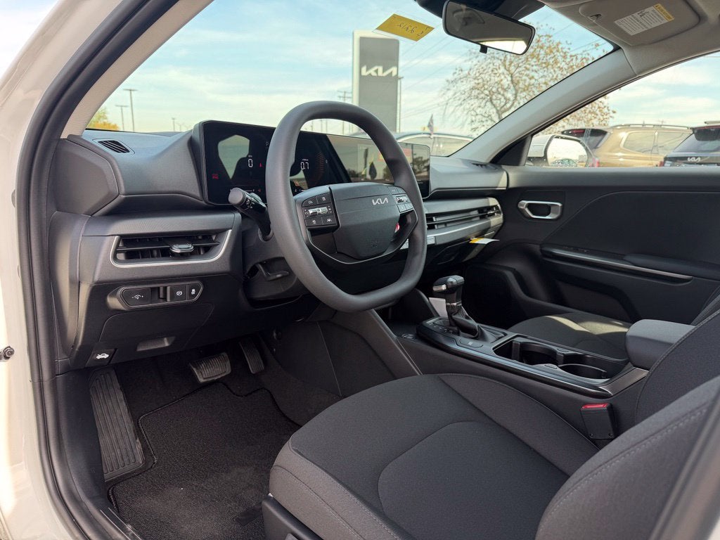 2027 Kia K4 LX