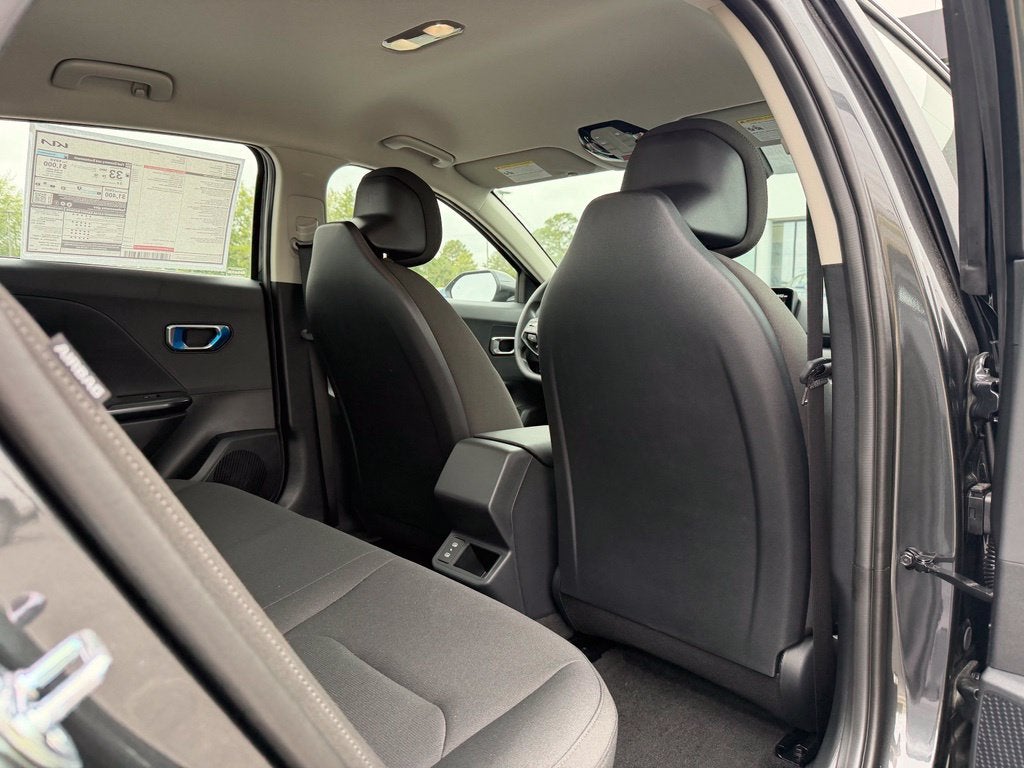 2027 Kia K4 LXS