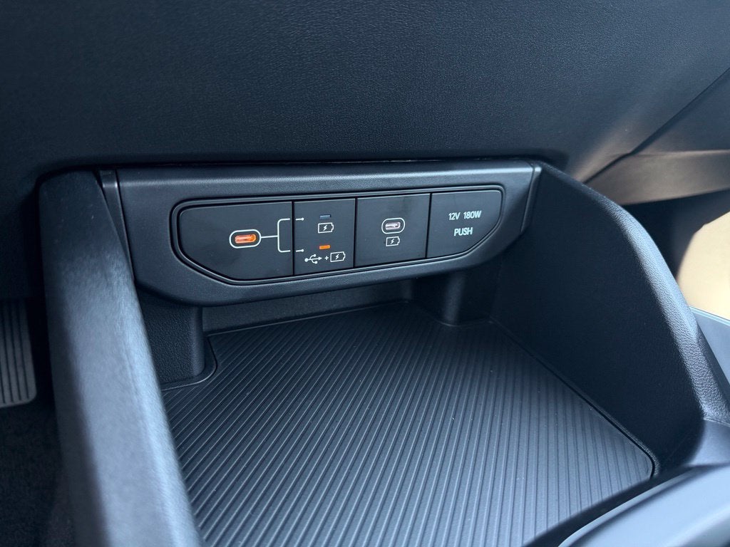 2027 Kia K4 LXS