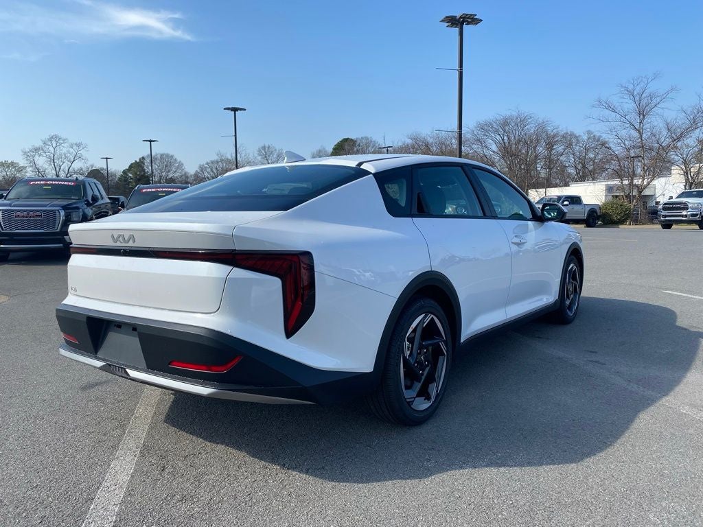 2026 Kia K4 EX