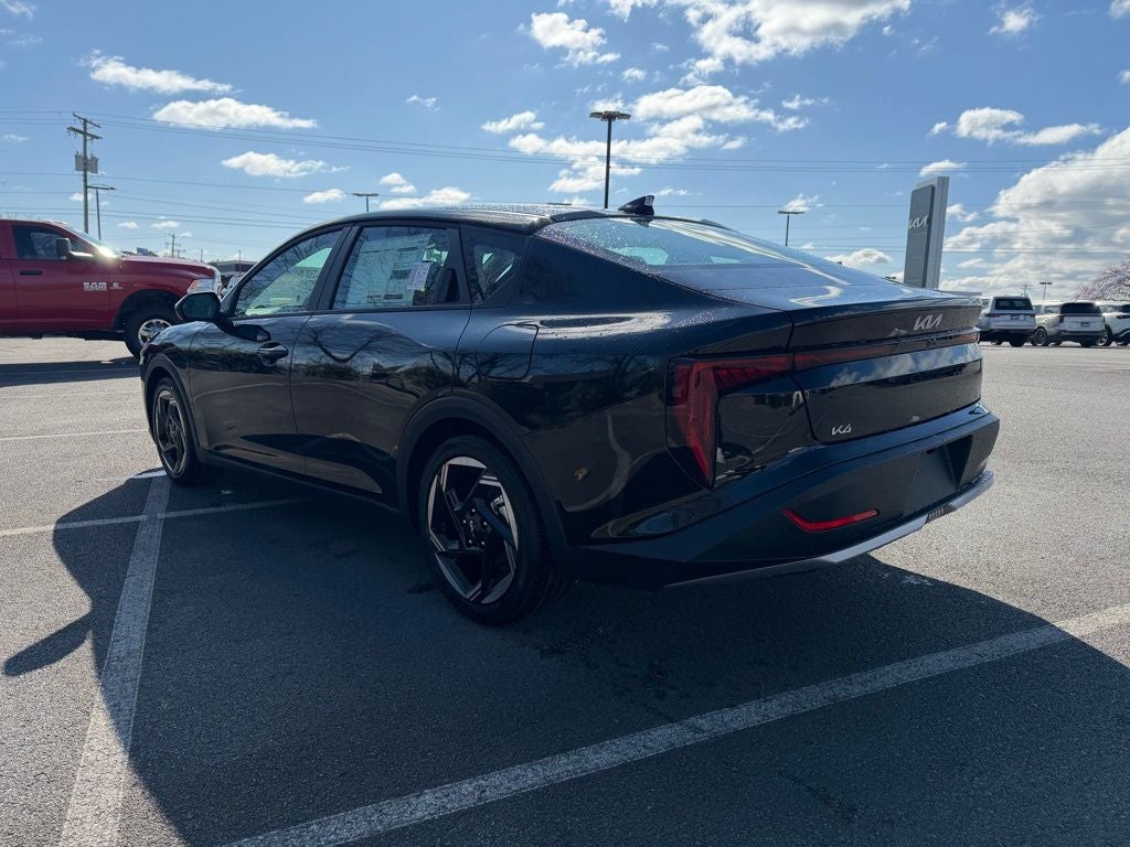 2026 Kia K4 EX