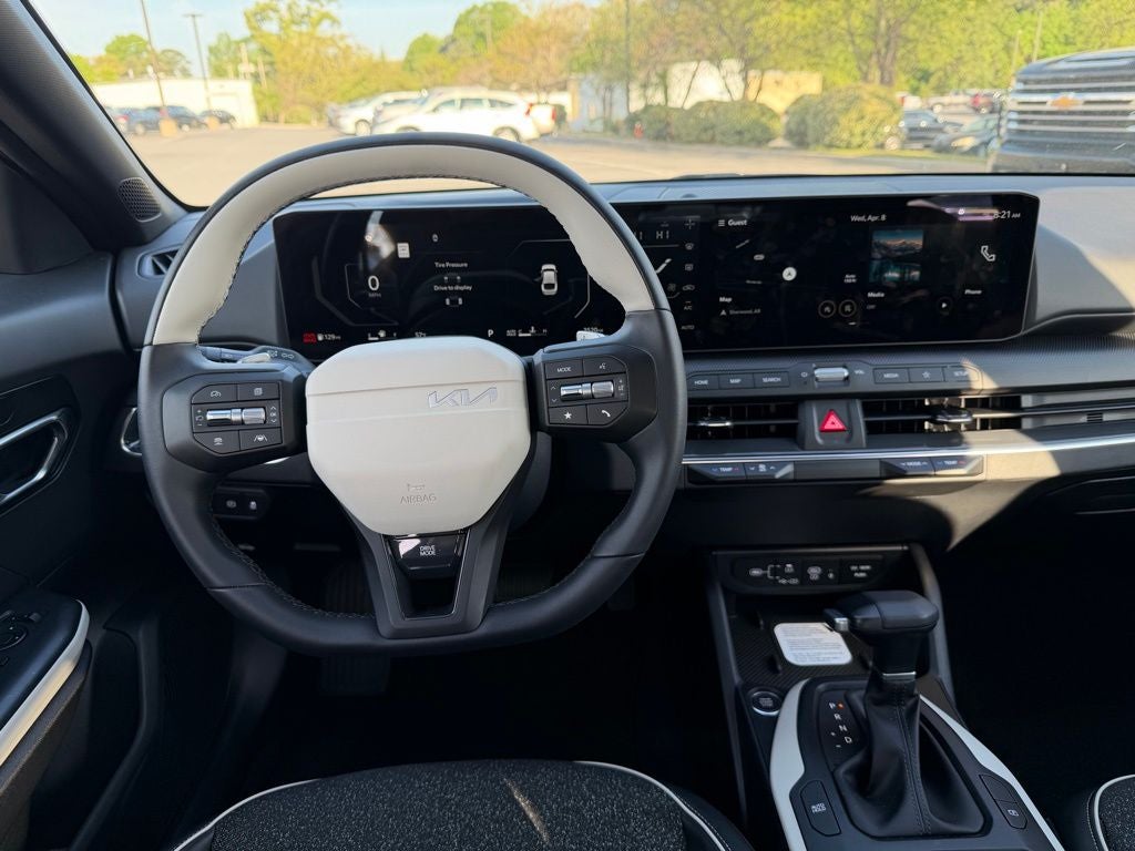 2025 Kia K4 GT-Line