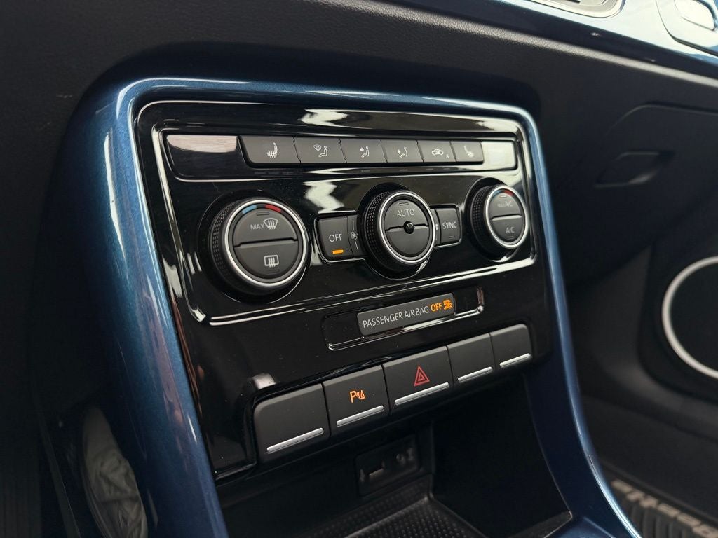 2019 Volkswagen Beetle 2.0T SE