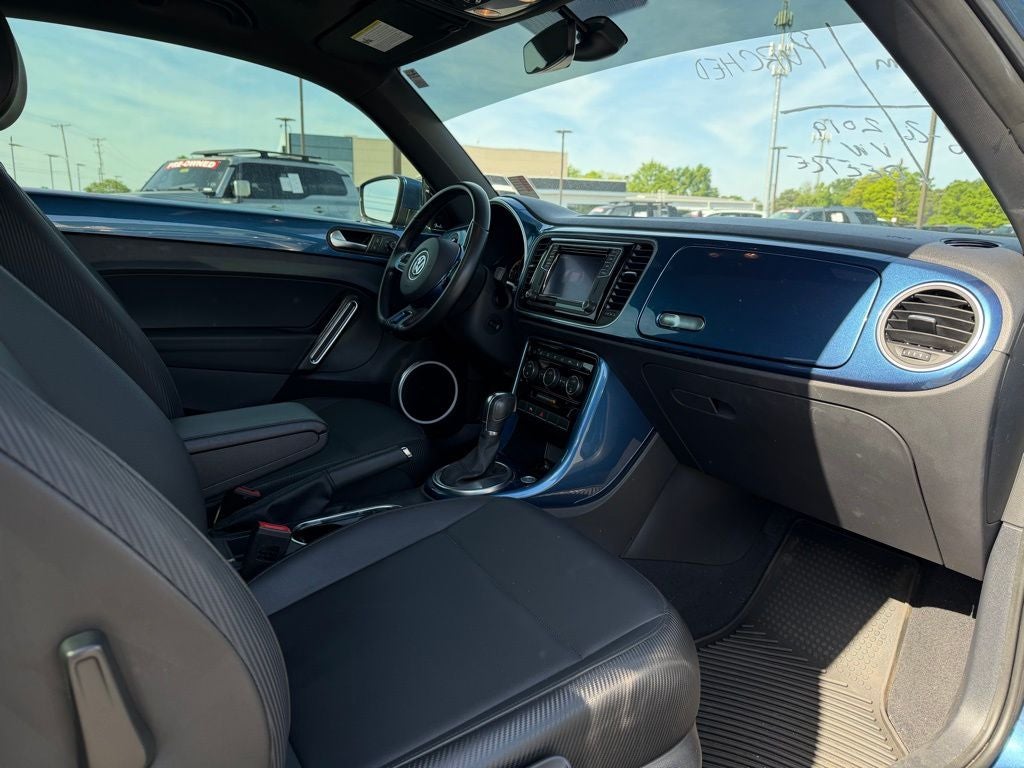 2019 Volkswagen Beetle 2.0T SE