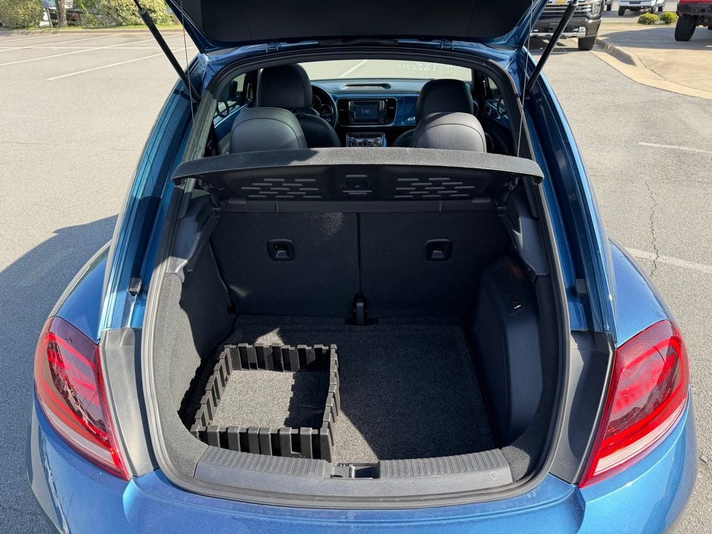 2019 Volkswagen Beetle 2.0T SE