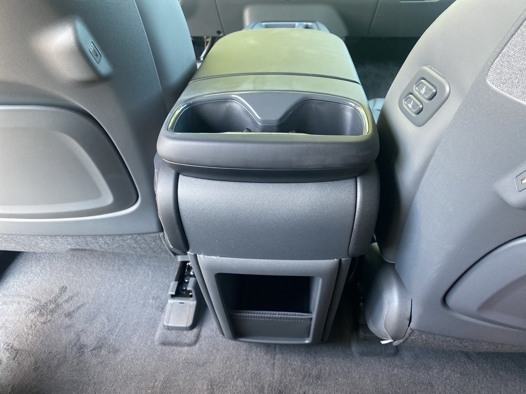 2026 Kia EV9 Light Long Range