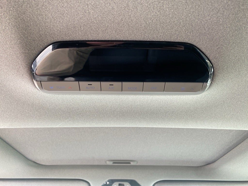 2026 Kia EV9 Light Long Range