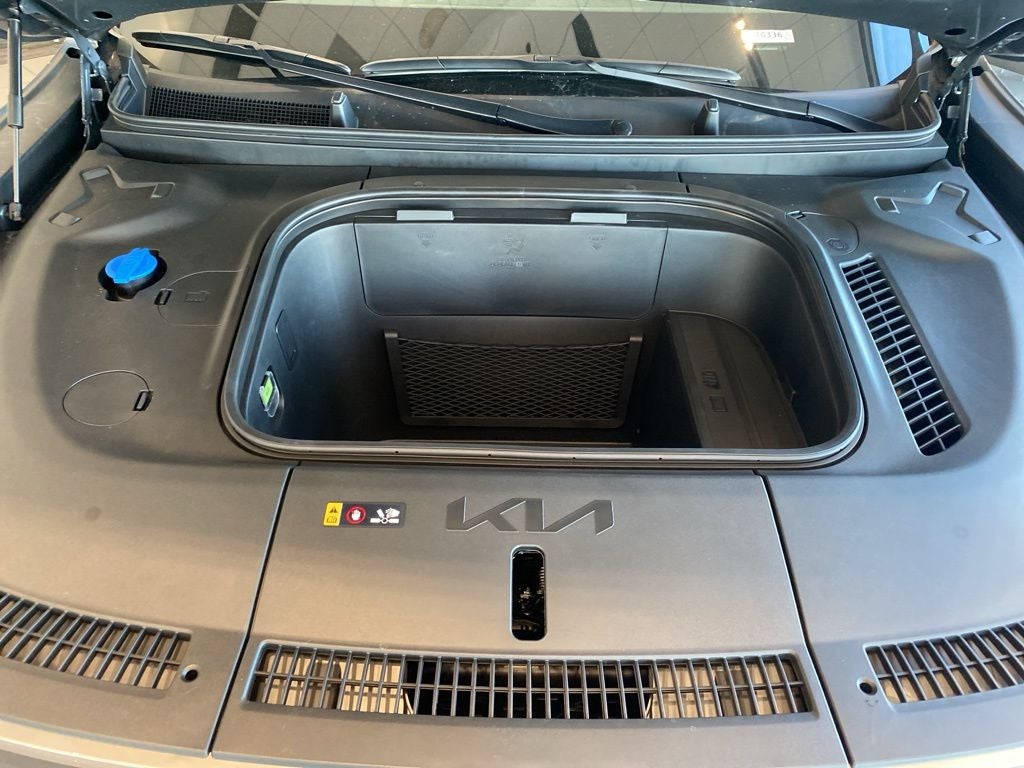 2026 Kia EV9 Light Long Range