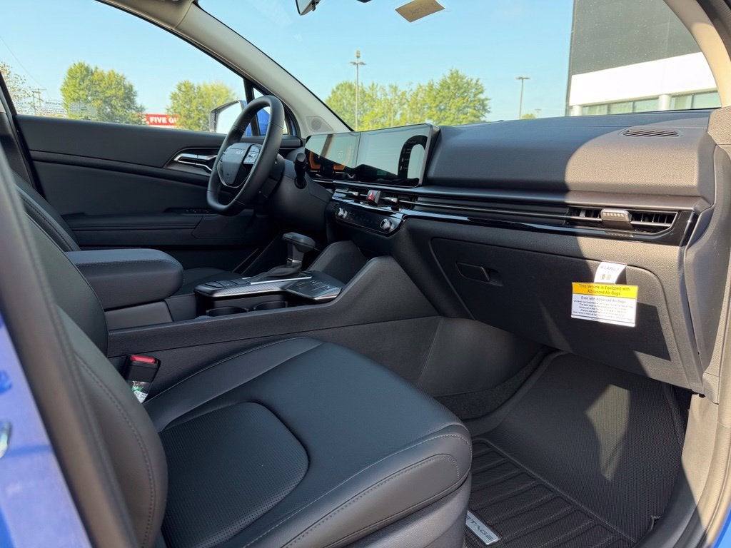 2027 Kia Sportage EX